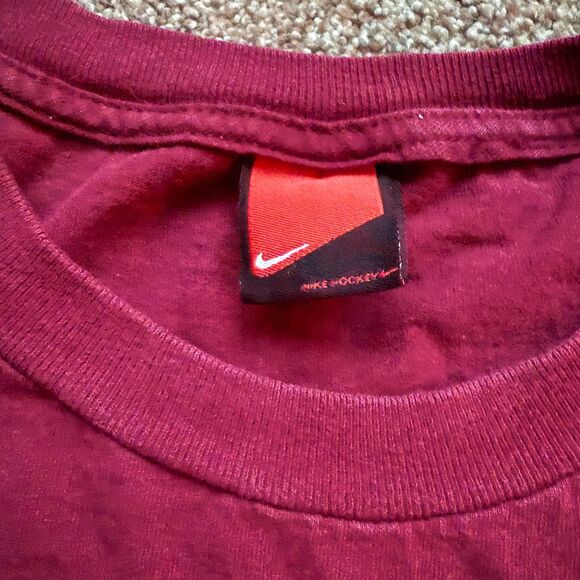 NIKE HOCKEY MINNESOTA GOLDEN GOPHERS LONG SLEEVE SHIRT XL - Picture 4 of 6